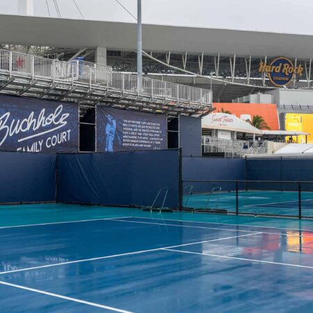 Miami Open, la pioggia ferma tutto: debutto rinviato e giovedì da maratona