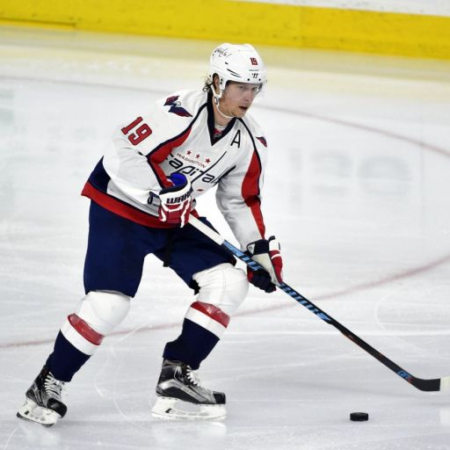 Dramma ai supplementari e finale al cardiopalma: una giornata di playoff NHL ricca di emozioni