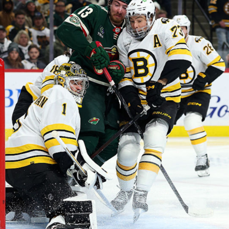 Boston ha strappato una vittoria ai supplementari, Minnesota ed Edmonton hanno risposto con sicurezza nelle rispettive serie
