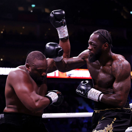 Scontro tra veterani a Londra: Wilder sconfigge Chisora ​​in un match caotico