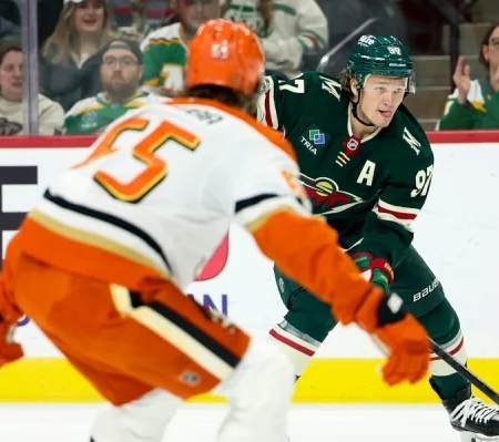 Vittorie convincenti e passaggio del turno: Minnesota e Anaheim chiudono la serie