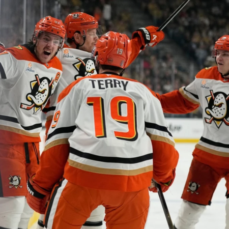Buffalo ha iniziato la serie contro Montreal con sicurezza, mentre Anaheim ha pareggiato contro Vegas