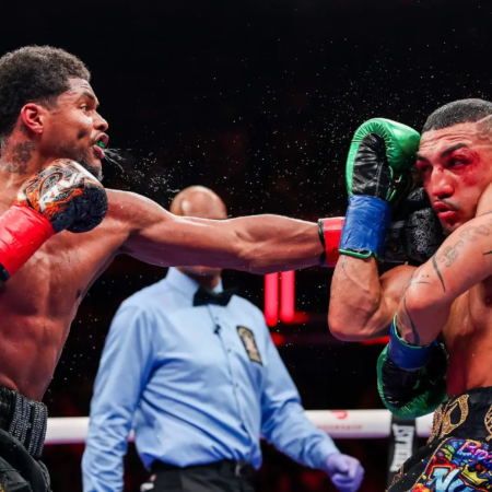 Teofimo Lopez Sr. ha accennato a problemi psicologici del figlio dopo la sconfitta contro Shakur Stevenson