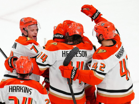 Buffalo pareggia la serie con Montreal, Vegas strappa una vittoria ai supplementari contro Anaheim