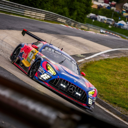 Dramma al Nürburgring: il team di Verstappen perde la vittoria per un guasto tecnico