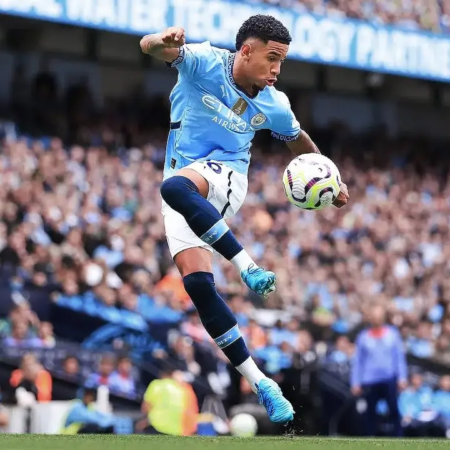 Il Tottenham torna a interessarsi a Savinho