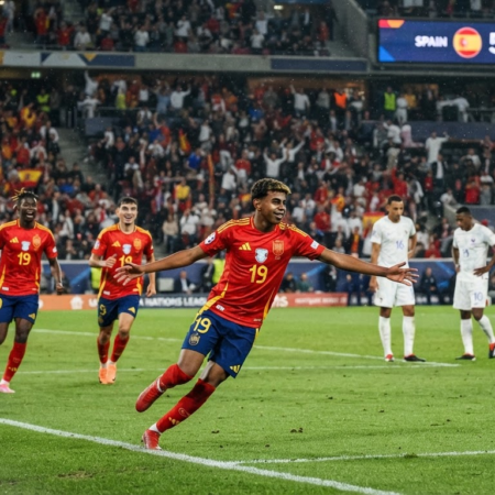 Francia contro Spagna: battaglia tra giganti per un posto nella finale dei Mondiali del 2026