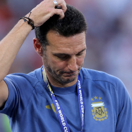 Il futuro di Scaloni è incerto. La federazione argentina vuole confermare l’allenatore anche dopo la finale dei Mondiali del 2026