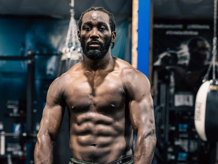 Ennis non dovrebbe seguire le orme di Crawford: perché un incontro con Canelo potrebbe rimanere solo un sogno