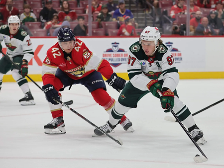 NHL: Ottawa inizia la stagione alla grande, Minnesota ferma Vegas e Florida perde contro Buffalo