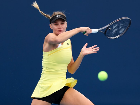 Dayana Yastremska ha sconfitto Maja Khwalinska e ha raggiunto il terzo turno del torneo WTA 1000 di Pechino