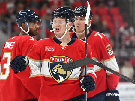 I fratelli Tkachaka segnano nove punti a due e stabiliscono un record storico nella NHL