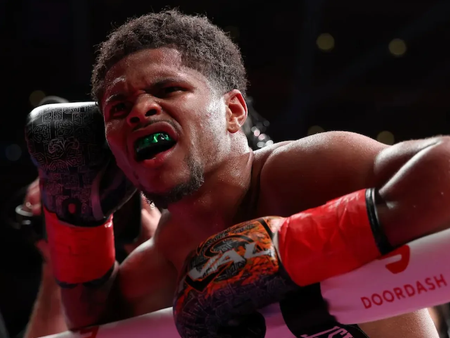 Devin Haney offre a Shakur Stevenson un incontro a dicembre nella categoria dei pesi piuma (145 libbre)